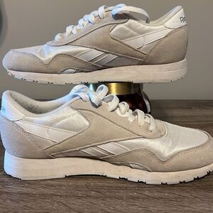Reebok Classic White Sneakers Womens 7
